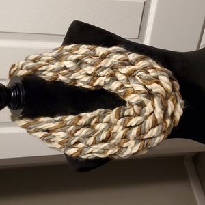 Handmade Chunky Infiniti Scarf